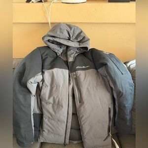 Eddie Bauer Men's Two-Tone Gray Puffer Jacket
